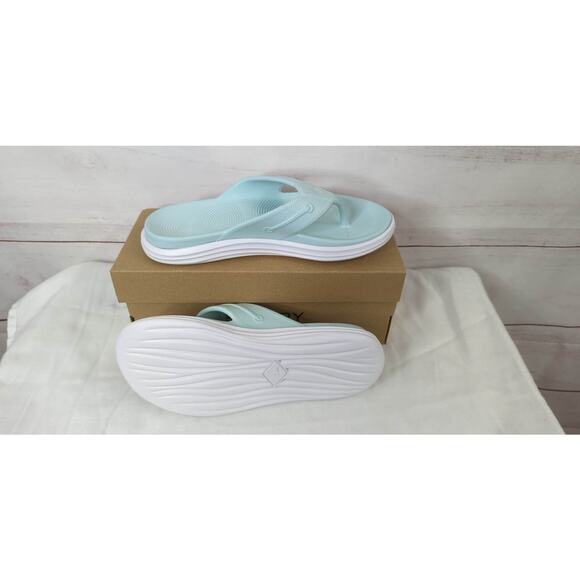 8M LT BLUE A472994 Sperry Float Thong Sandals - Windward - Picture 2 of 2